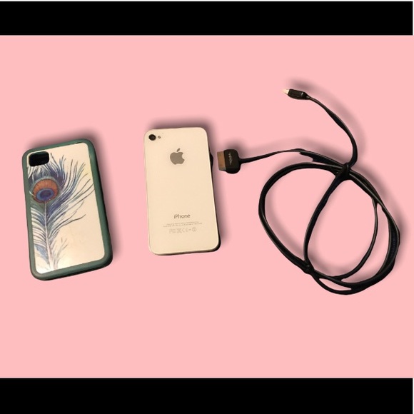 Apple iPhone 4s - 16GB - (Unlocked) A1387 (CDMA + GSM) / Phone Case & Charger! - Picture 3 of 9